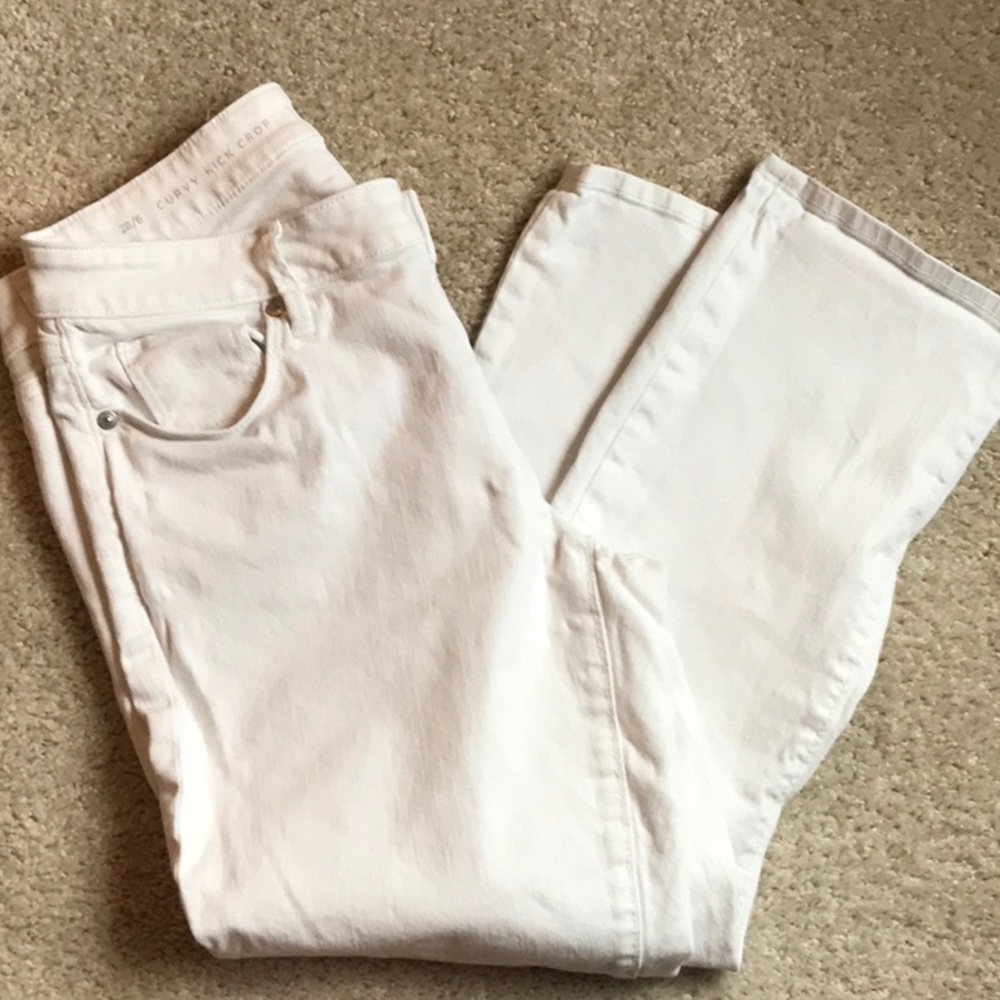 Loft Curvy Crop White Pants 6/28